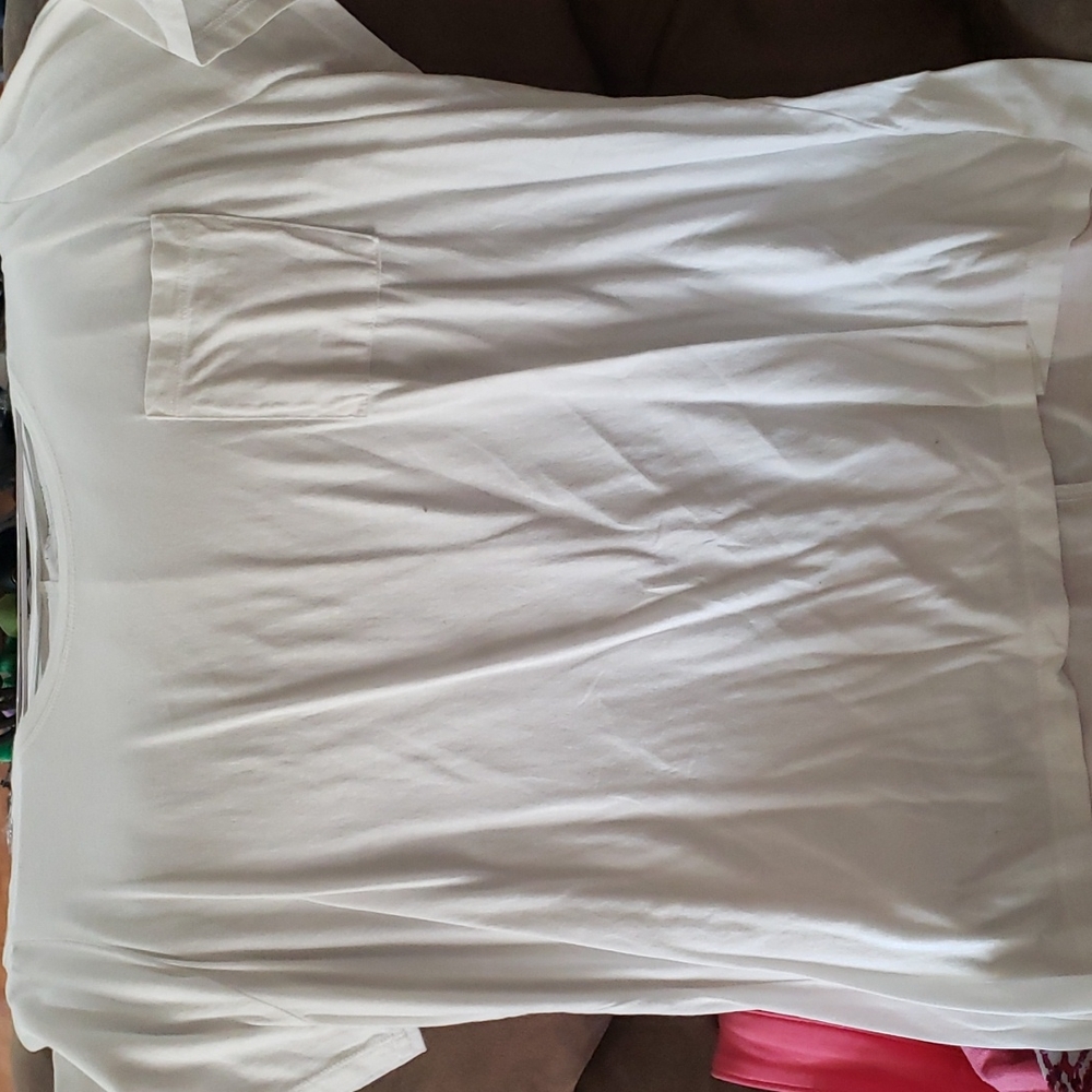 Lane Bryant Pocket Tee 22/24 *FREE W Purchase of 2 other items*